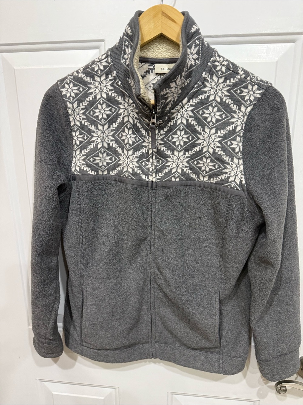 L.L. Bean Gray Nordic Fair Isle Full Zip Fleece Jacket - Small